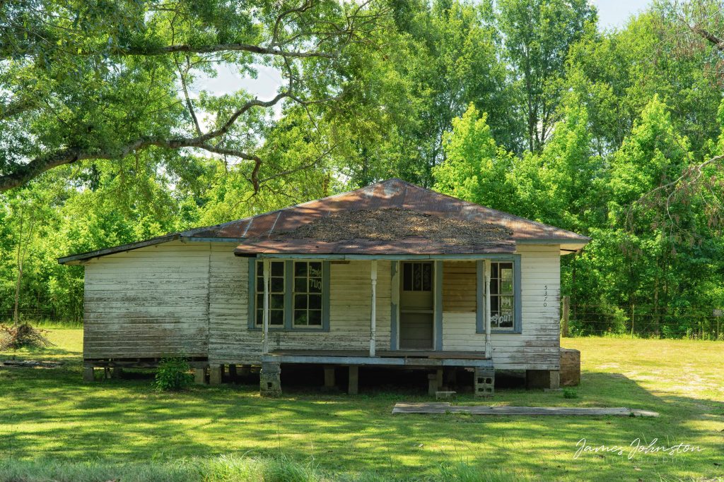 Random Picture of the Week 156 Abandoned Farmhouse Near Liberty